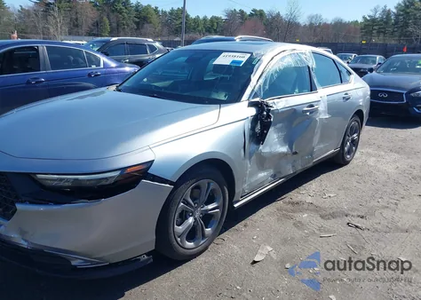 2024 Honda Accord Ex z USA, uszkodzony, nr VIN 1HGCY1F34RA089951